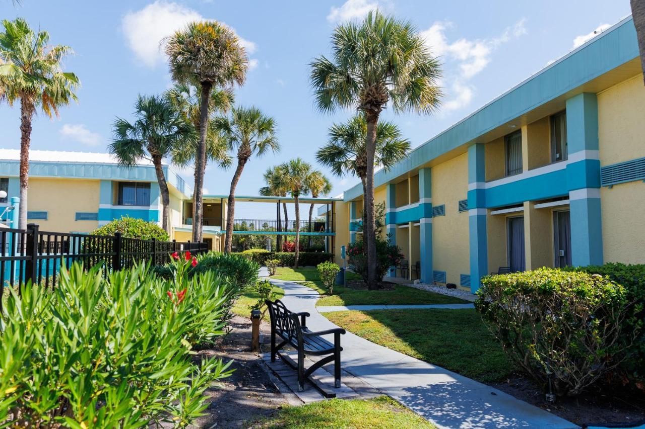 Garnet Inn & Suites, Orlando Exterior photo