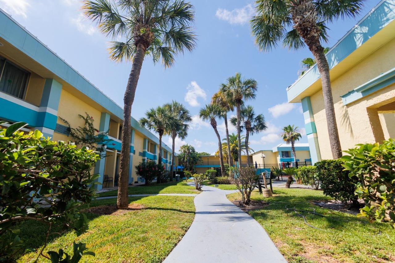 Garnet Inn & Suites, Orlando Exterior photo