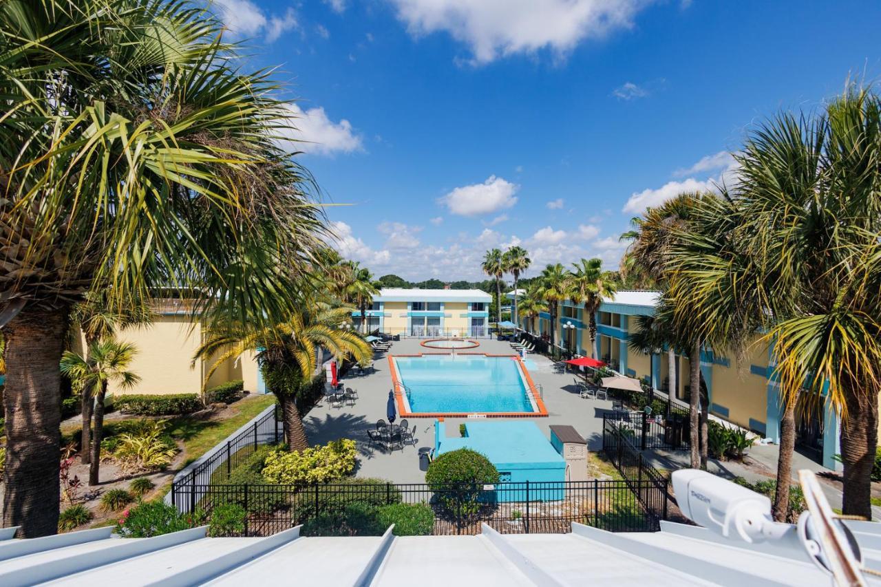 Garnet Inn & Suites, Orlando Exterior photo