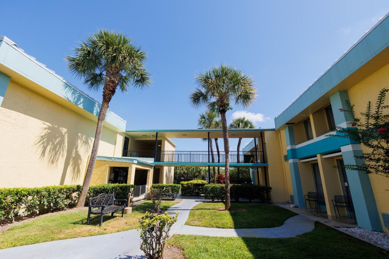 Garnet Inn & Suites, Orlando Exterior photo